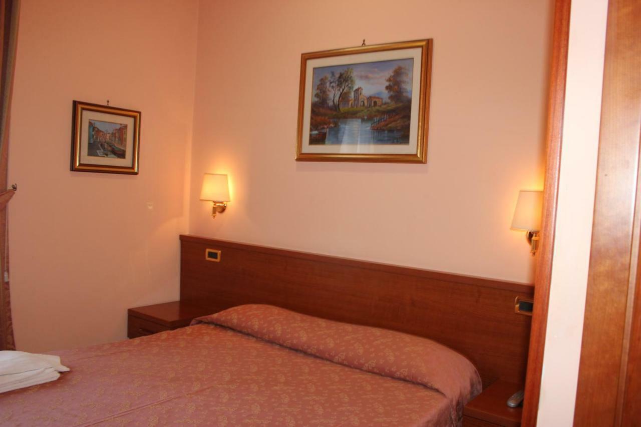 Alex City Inn III Roma Ngoại thất bức ảnh